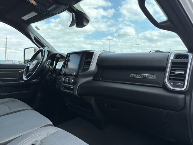 Used 2024 RAM 3500 Big Horn image 23