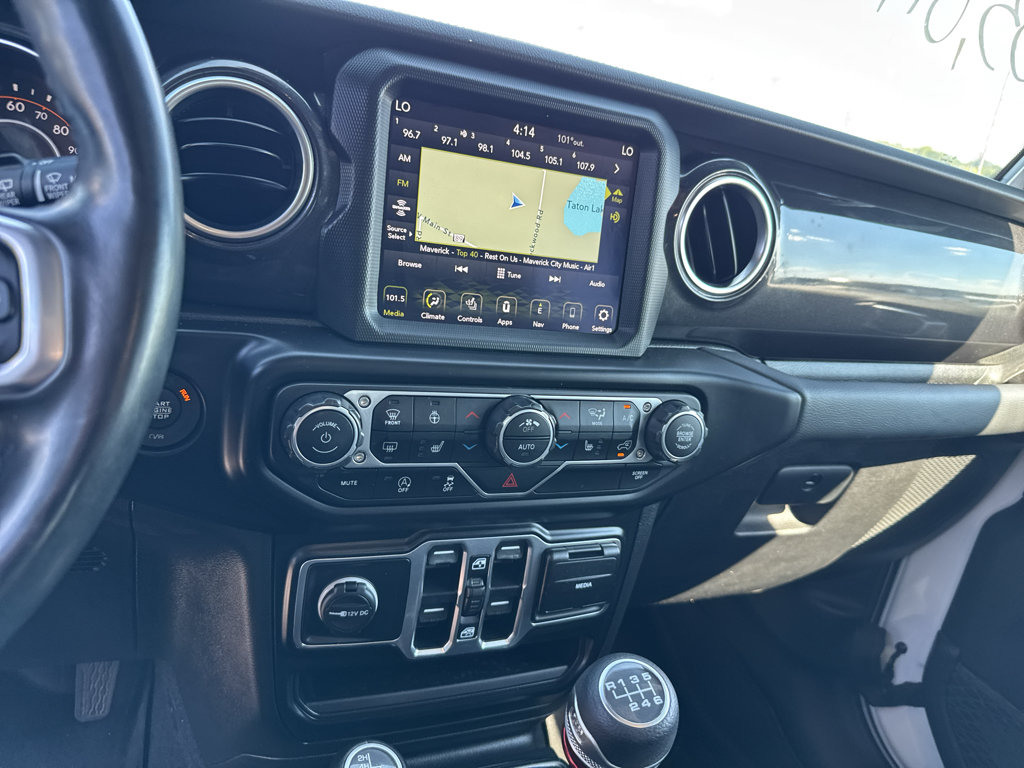 Used 2021 Jeep Wrangler Unlimited Sahara AWD/4WD image 13
