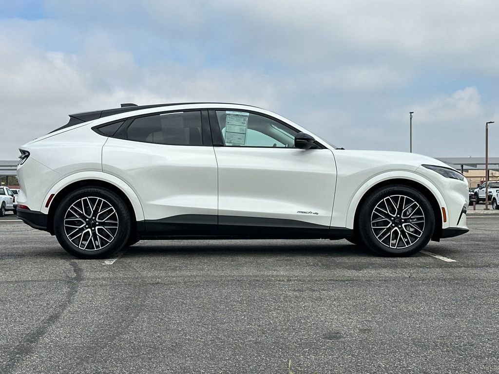 Certified 2025 Ford Mustang Mach-E Premium image 6