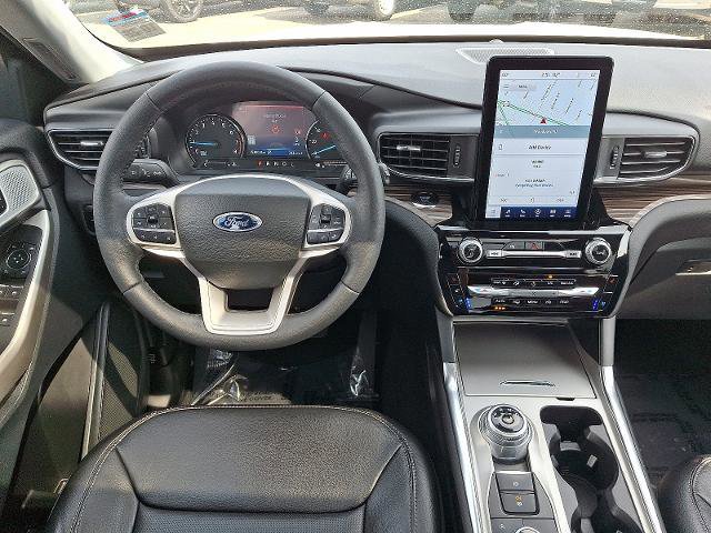 Certified 2023 Ford Explorer Limited w/ Limited Technology Package image 12