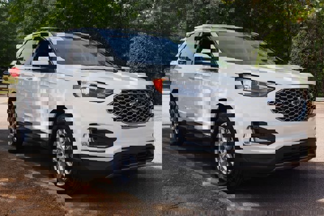 Certified 2024 Ford Edge SEL w/ Convenience Package image 7