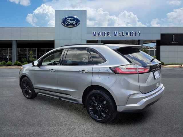 Certified 2022 Ford Edge SE w/ Black Appearance Package AWD/4WD image 3