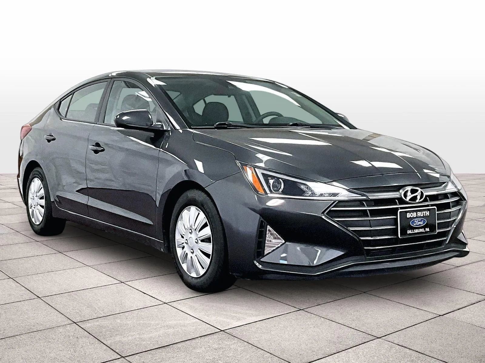 Used 2020 Hyundai Elantra SE w/ Cargo Package (C1) image 2