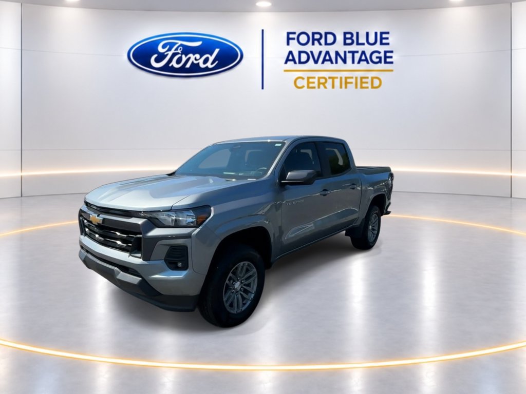 Used 2024 Chevrolet Colorado LT w/ LT Convenience Package RWD image 9