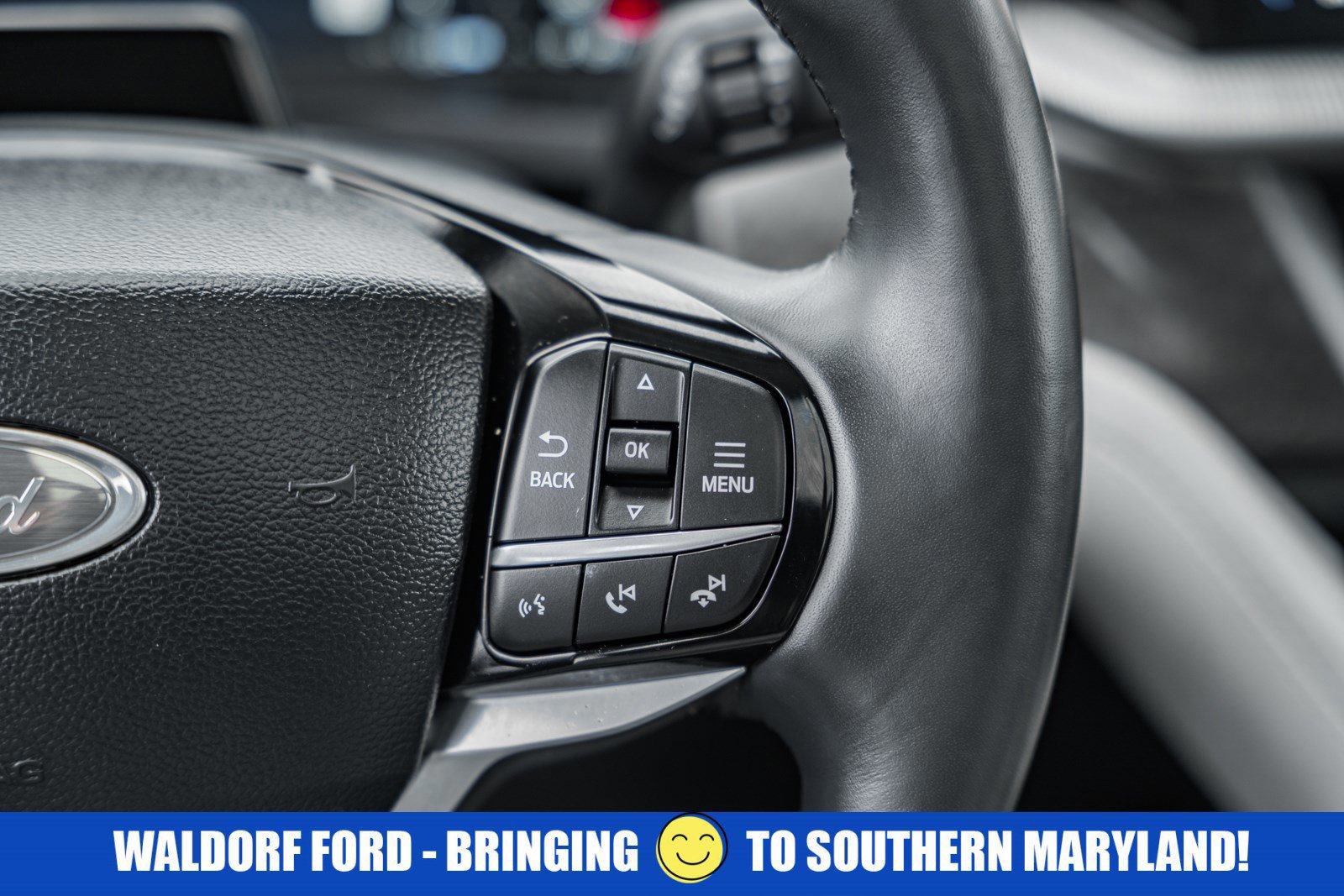 Certified 2025 Ford Explorer Platinum w/ Ultimate Package image 30