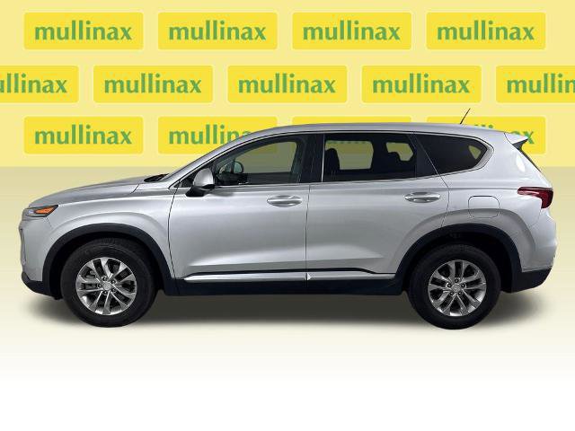 Used 2020 Hyundai Santa Fe SE FWD image 2