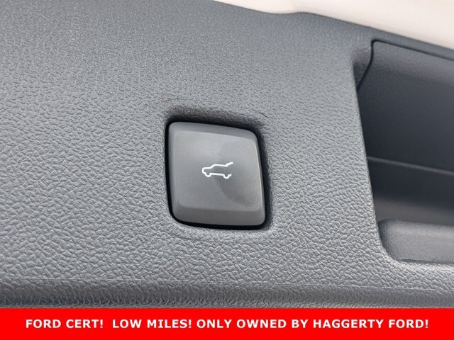 Certified 2023 Ford Escape Active AWD/4WD image 25