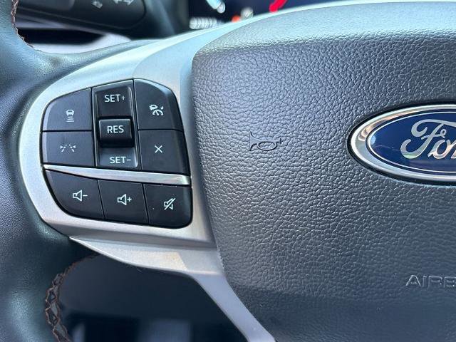 Certified 2025 Ford Explorer Active AWD/4WD image 34