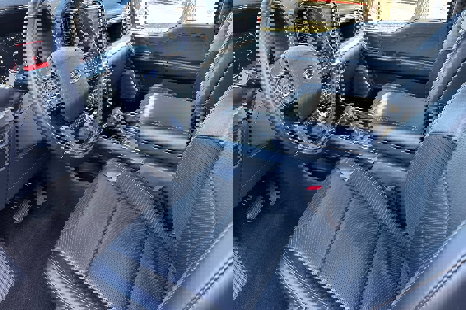 Certified 2023 Ford F150 Raptor image 11