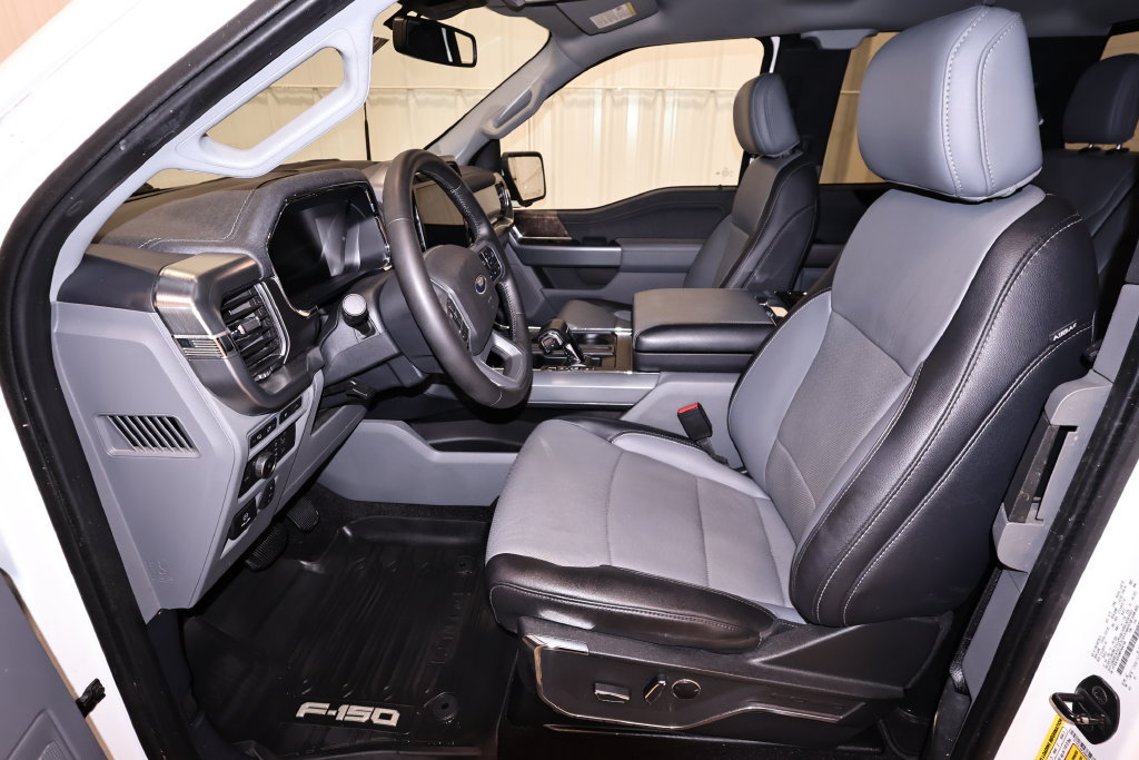 Certified 2021 Ford F150 Lariat w/ FX4 Off-Road Package AWD/4WD image 13
