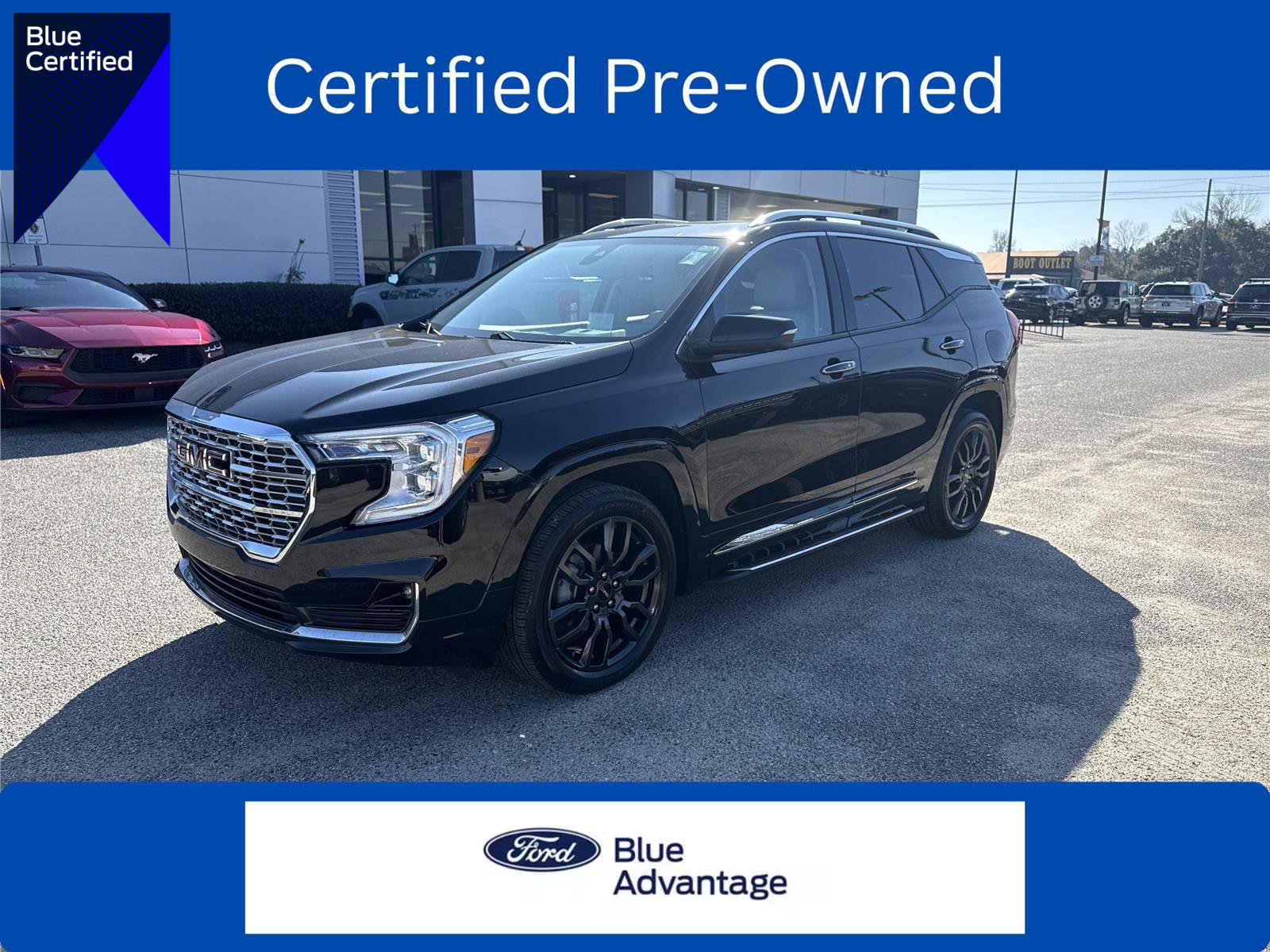 Used 2022 GMC Terrain Denali w/ Black Diamond Edition image 1