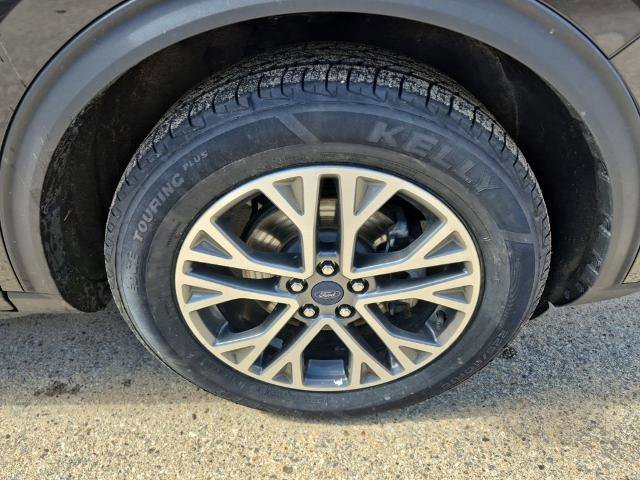 Certified 2022 Ford Escape SEL image 8