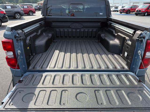 Certified 2024 Ford Maverick Lariat w/ Black Appearance Package FWD image 11