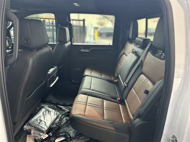 Used 2024 Chevrolet Silverado 3500 High Country w/ High Country Premium Package image 23