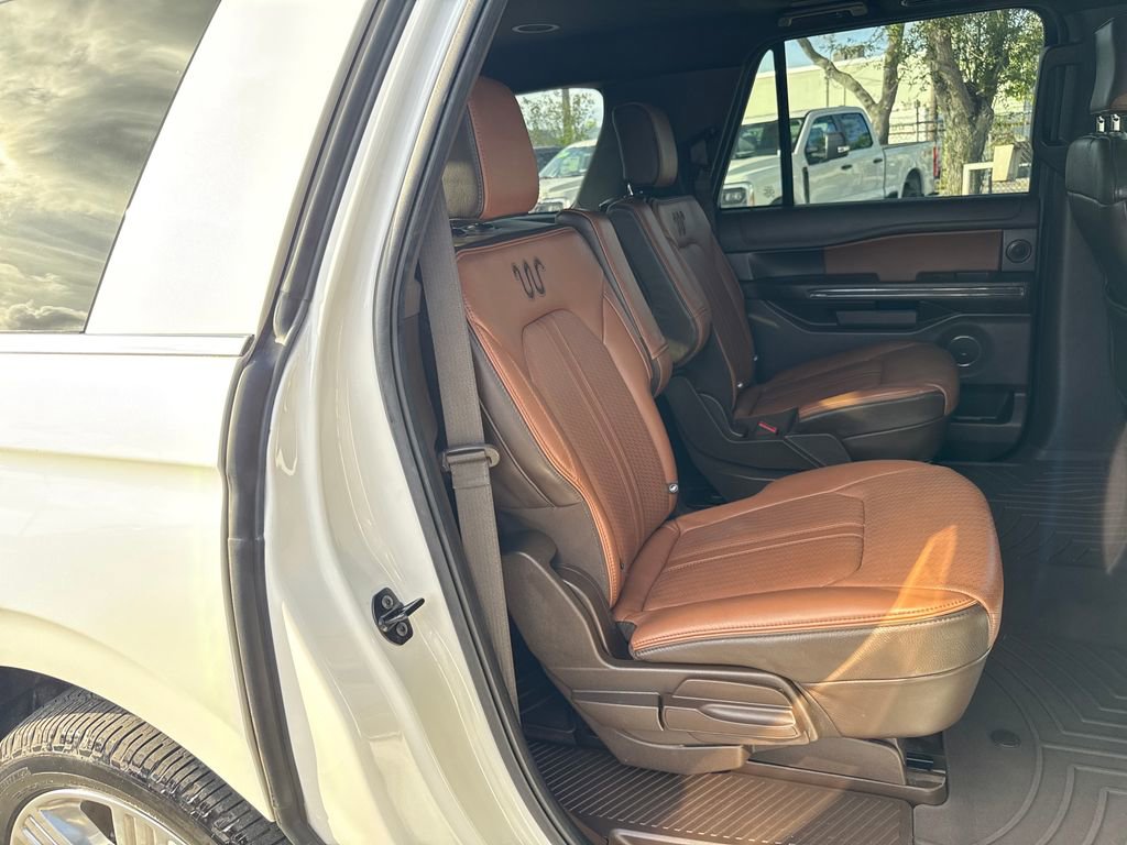 Certified 2023 Ford Expedition Max King Ranch image 32