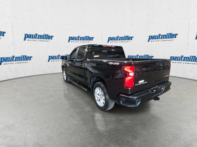 Used 2020 Chevrolet Silverado 1500 Custom w/ Custom Value Package AWD/4WD image 9