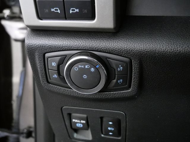 Certified 2018 Ford F150 Lariat w/ Equipment Group 502A Luxury AWD/4WD image 27