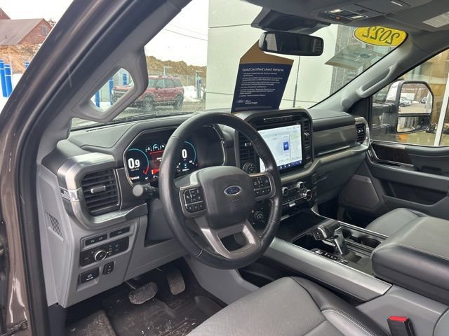 Certified 2022 Ford F150 Lariat w/ Equipment Group 502A High image 19