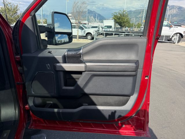 Certified 2022 Ford F350 Platinum AWD/4WD image 15