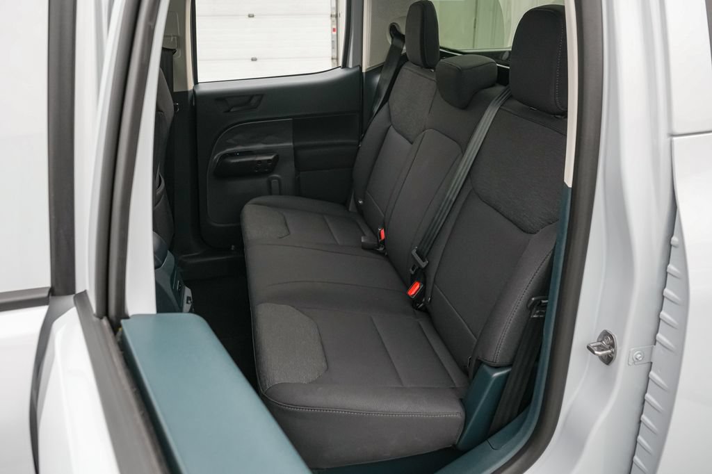 Certified 2025 Ford Maverick XL FWD image 19