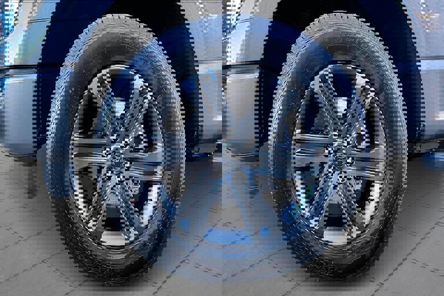 Certified 2022 Ford F150 XLT w/ Equipment Group 302A High image 10