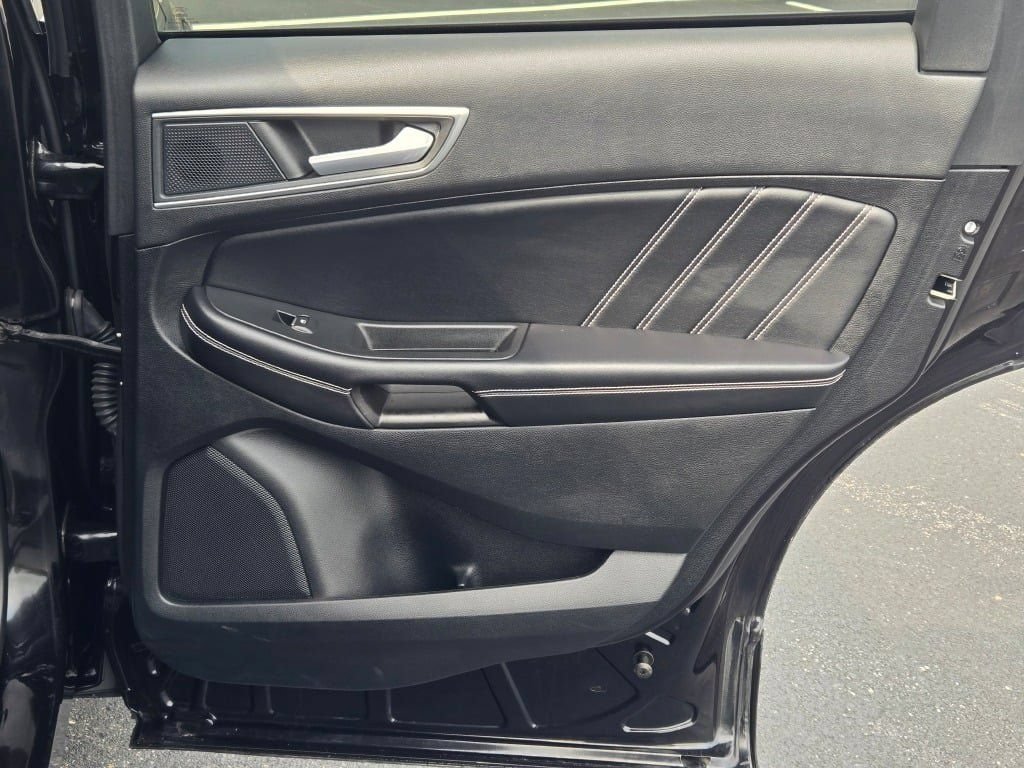 Certified 2022 Ford Edge ST AWD/4WD image 10