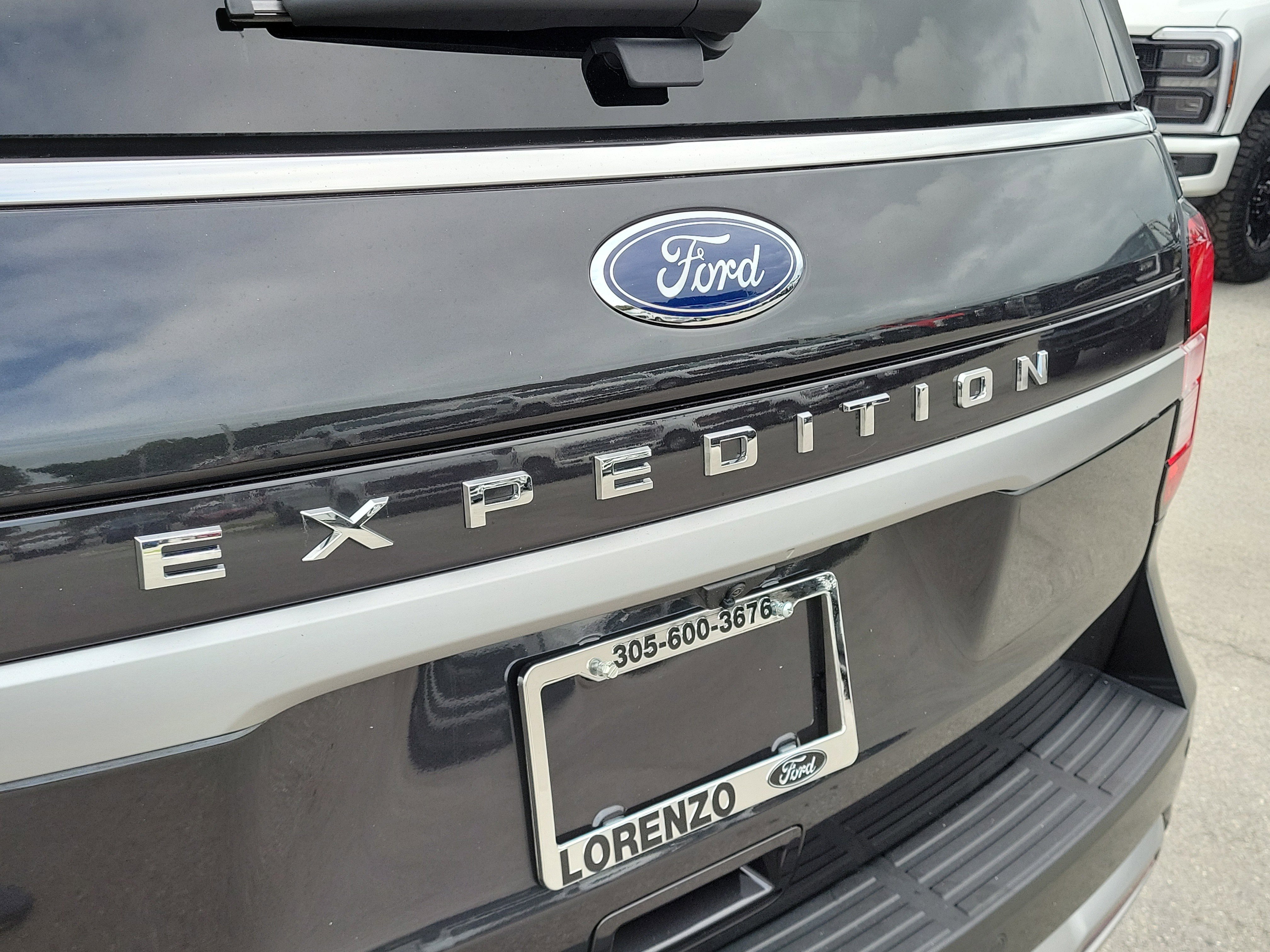 Certified 2024 Ford Expedition XLT image 29