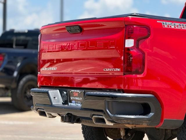 Used 2022 Chevrolet Silverado 1500 Custom Trail Boss AWD/4WD image 11