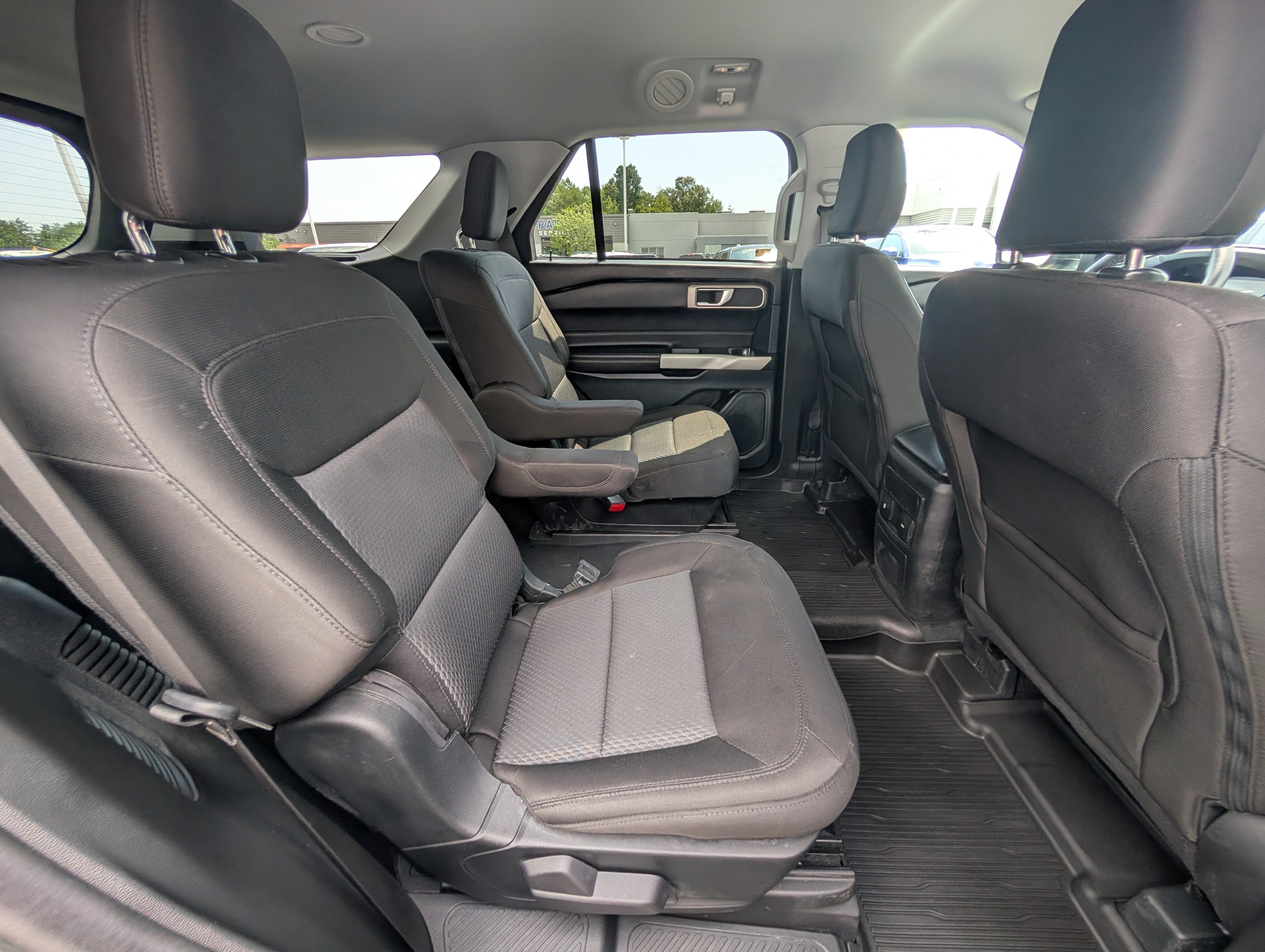 Certified 2023 Ford Explorer XLT AWD/4WD image 11