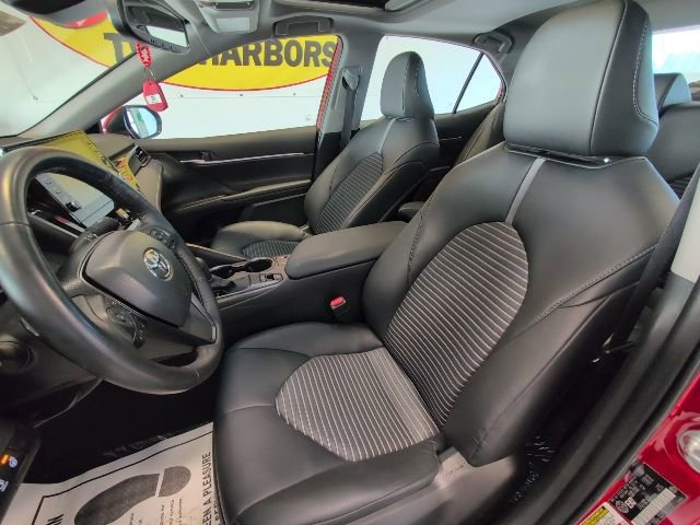 Used 2024 Toyota Camry SE AWD/4WD image 13