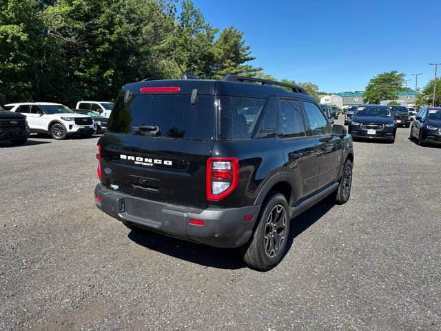 Certified 2025 Ford Bronco Sport Outer Banks w/ Outer Banks Tech Package+ AWD/4WD image 32