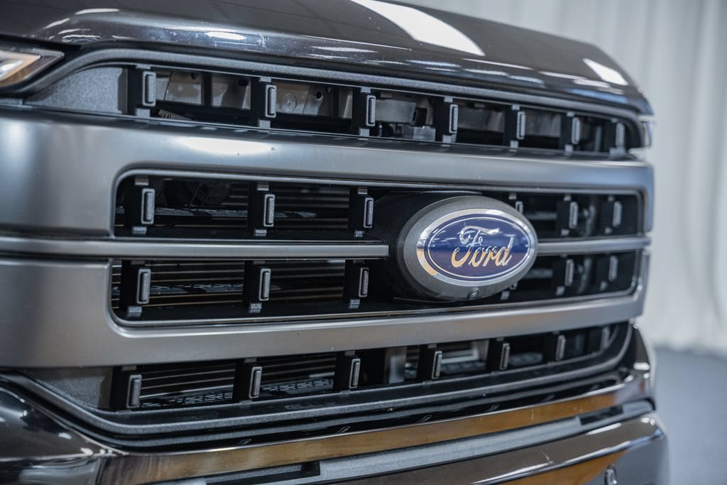 Certified 2022 Ford F150 Lariat w/ Equipment Group 502A High AWD/4WD image 13