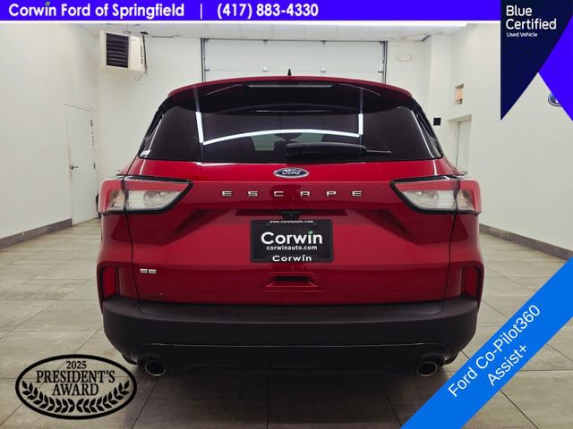 Certified 2021 Ford Escape SE w/ SE Sport Appearance Package FWD image 4