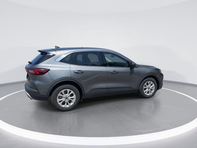 Certified 2023 Ford Escape Active w/ Cold Weather Package FWD image 7