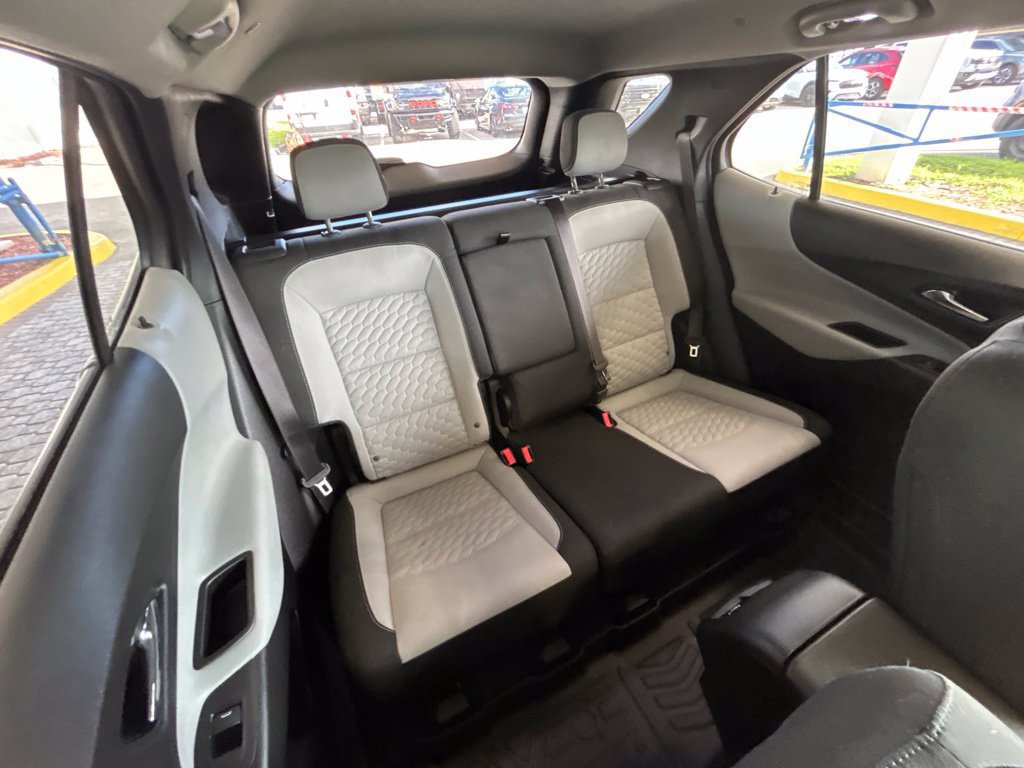 Used 2020 Chevrolet Equinox LS w/ LS Convenience Package FWD image 30