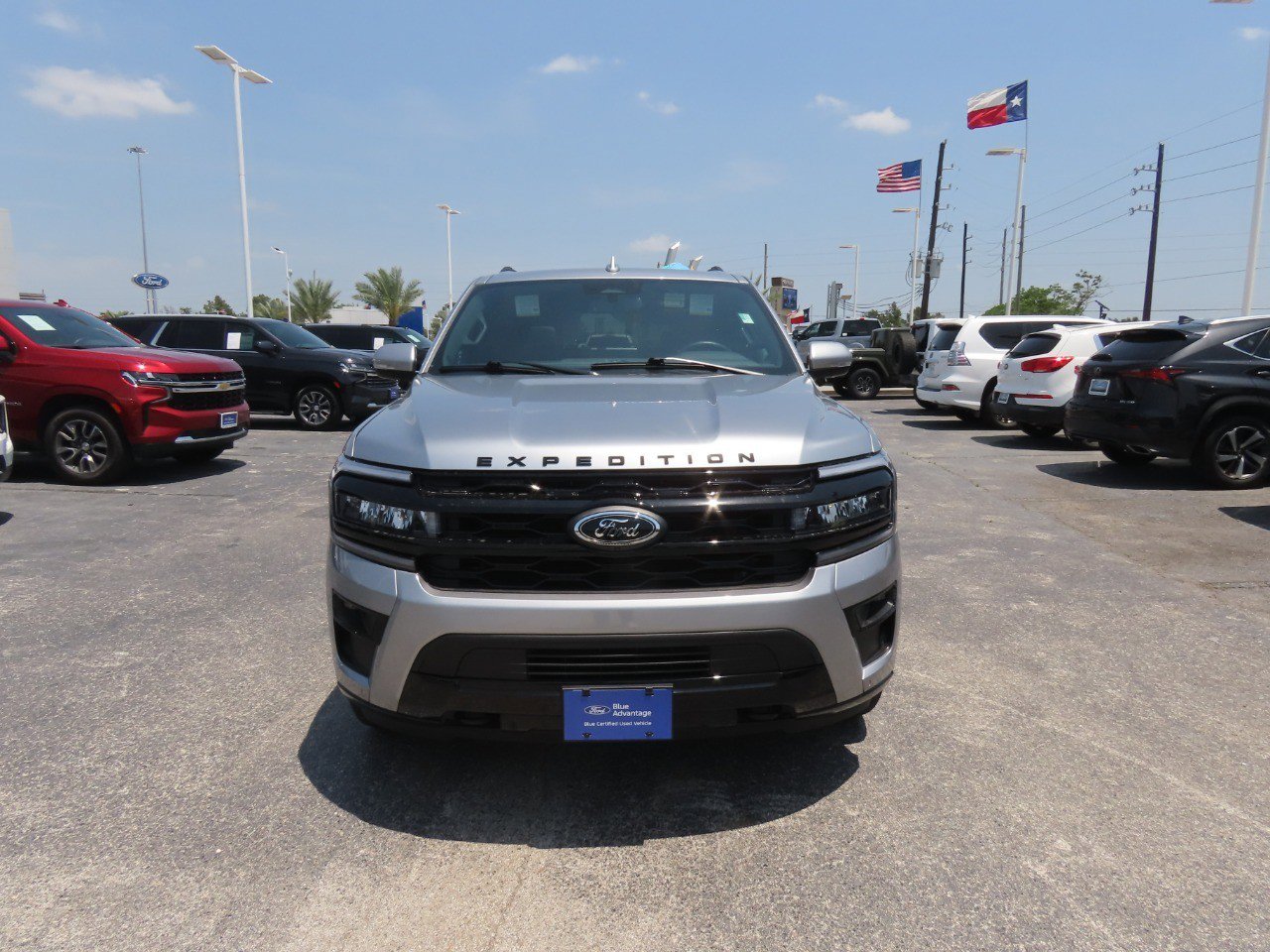 Certified 2024 Ford Expedition Limited AWD/4WD image 4
