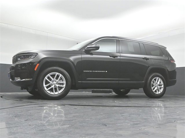 Used 2025 Jeep Grand Cherokee L Laredo w/ Luxury Tech Group I image 36