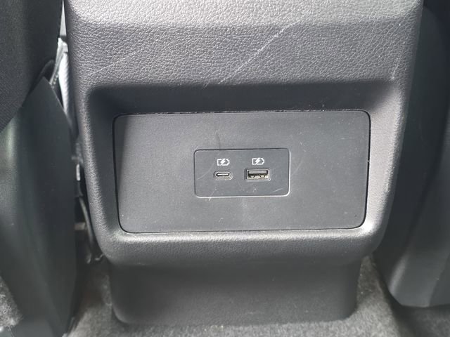 Used 2023 Nissan Rogue SV image 17