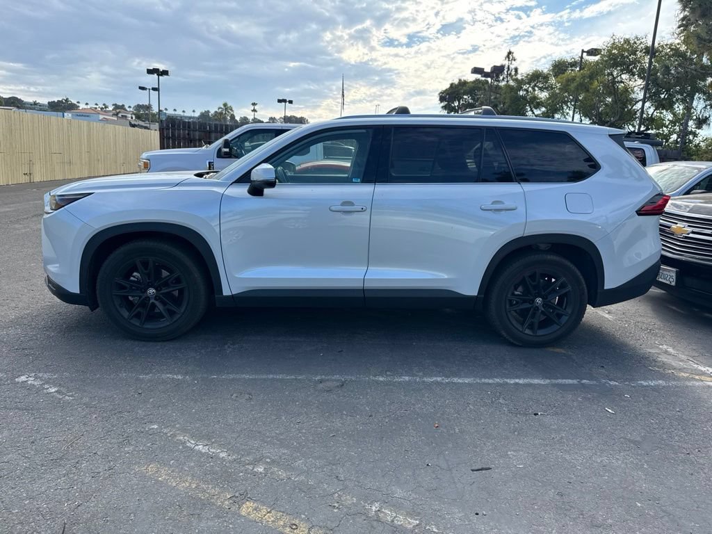 Used 2024 Toyota Grand Highlander AWD Hybrid image 5