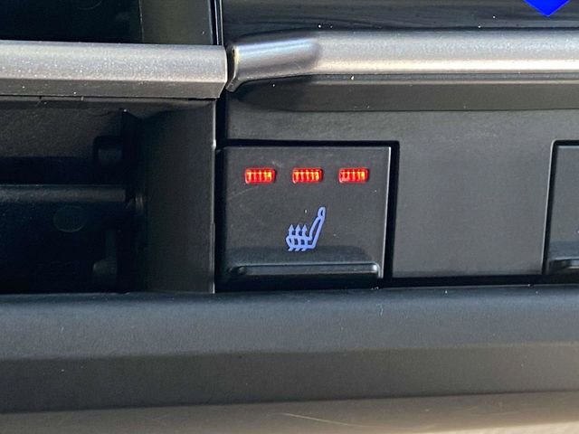 Used 2022 Toyota Sienna XLE image 30