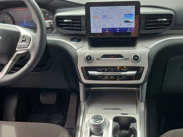 Certified 2024 Ford Explorer XLT image 21