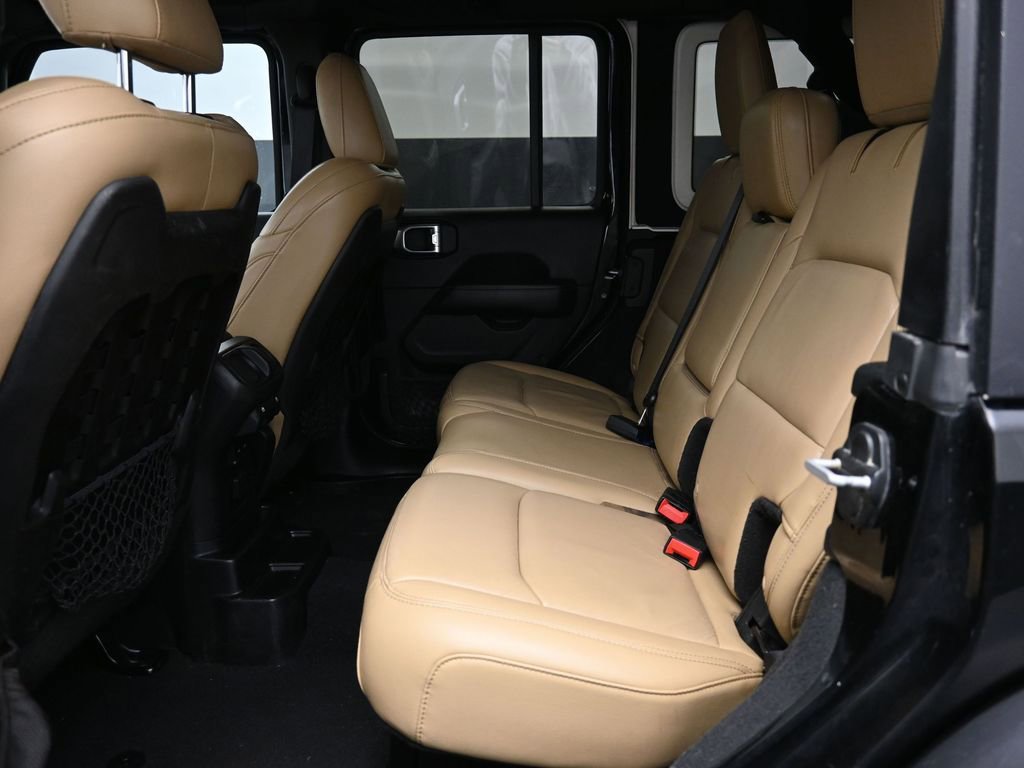 Used 2018 Jeep Wrangler Unlimited Rubicon image 28