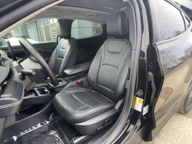 Certified 2025 Ford Mustang Mach-E Premium image 18