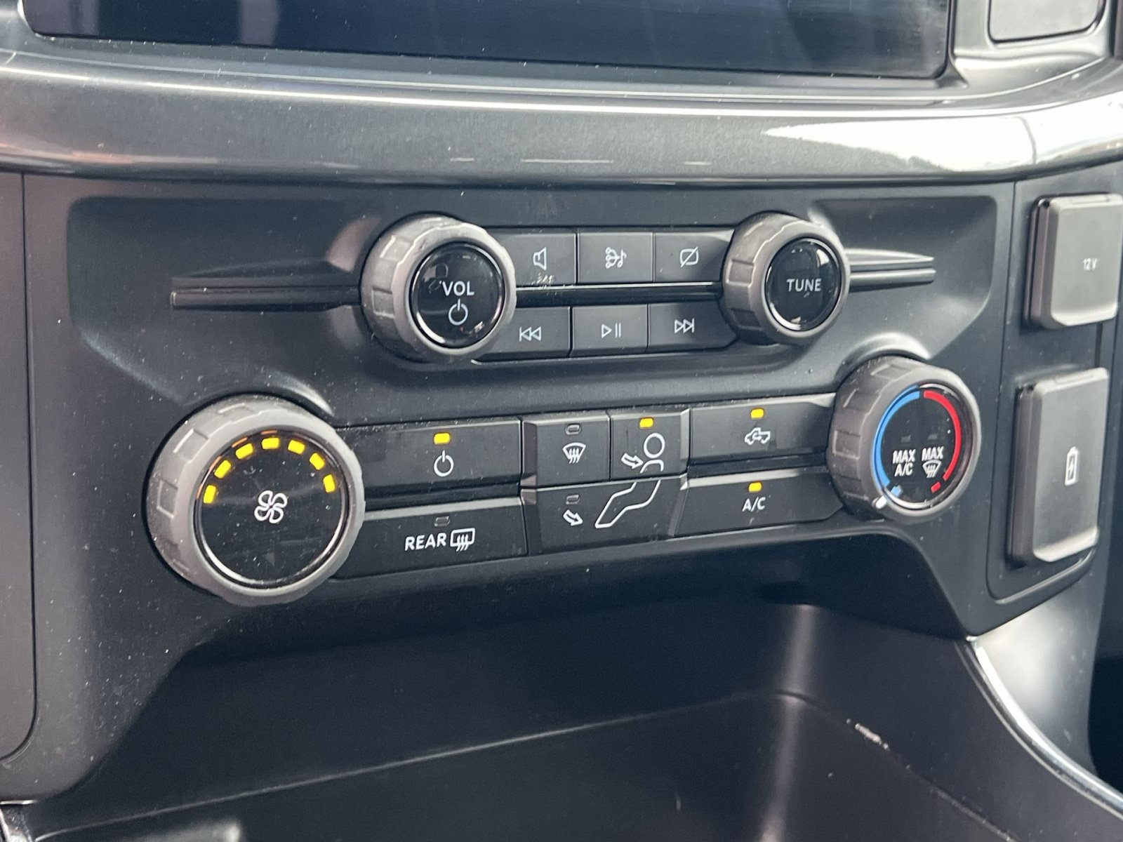 Certified 2024 Ford F150 STX AWD/4WD image 21