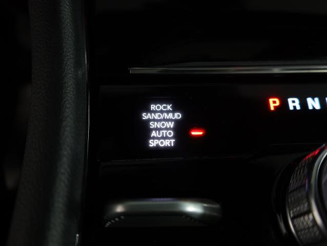Used 2025 Jeep Grand Cherokee Summit AWD/4WD image 26