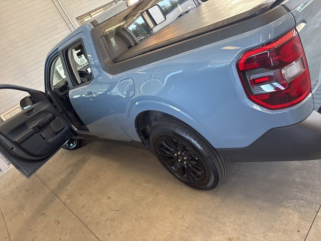 Certified 2024 Ford Maverick Lariat w/ Black Appearance Package AWD/4WD image 3