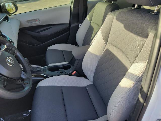 Used 2025 Toyota Corolla LE image 19
