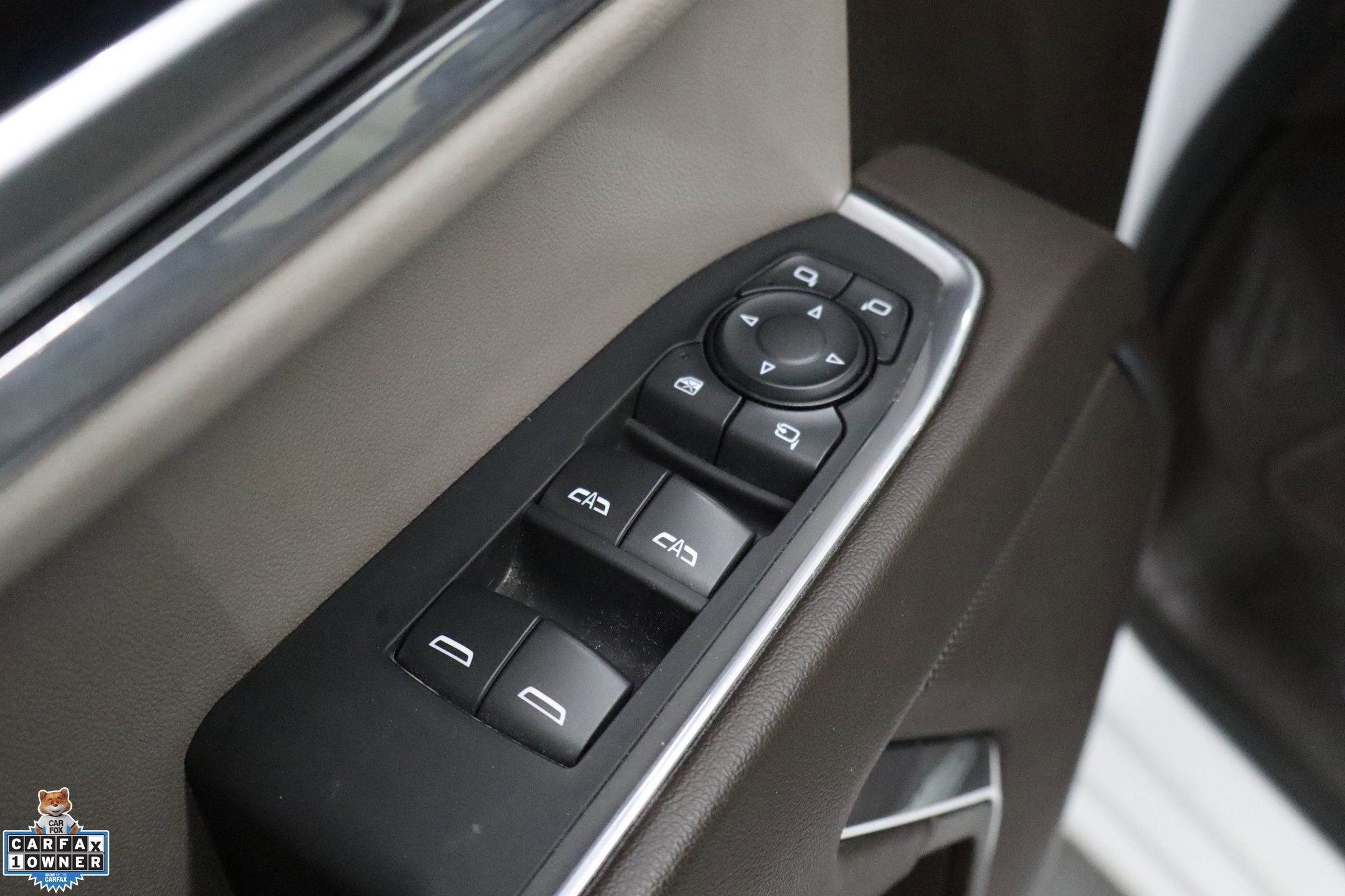 Used 2024 GMC Sierra 1500 SLT image 18