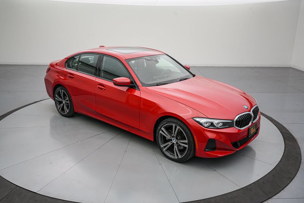 Used 2023 BMW 330i xDrive Sedan w/ Driving Assistance Package AWD/4WD image 2