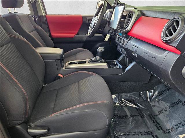 Used 2021 Toyota Tacoma SR5 RWD image 18